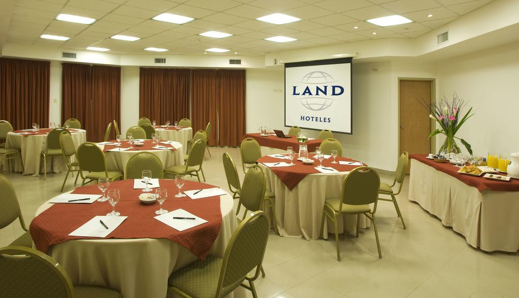 Land Express Neuquen Hotel Kültér fotó