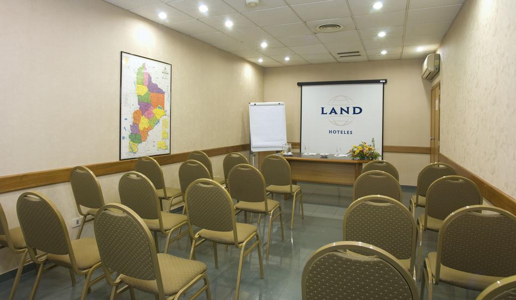 Land Express Neuquen Hotel Kültér fotó