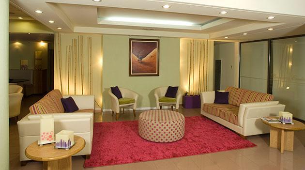 Land Express Neuquen Hotel Kültér fotó